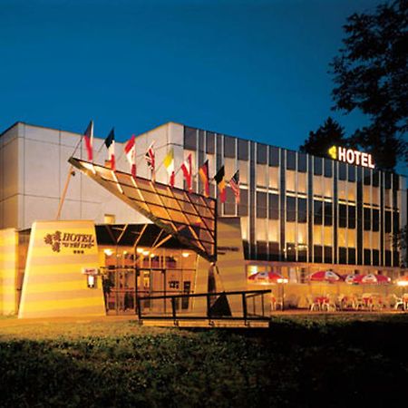 Hotel U Tri Lvu Ceske Budejovice Extérieur photo
